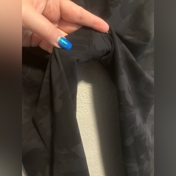 Lululemon grey camo wunder unders - Picture 4 of 6